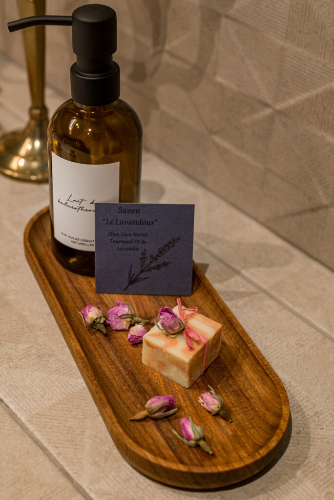 Savon artisanal réaliser par nos partenaires locaux - La Maison de l’Apothicaire à Crémieu